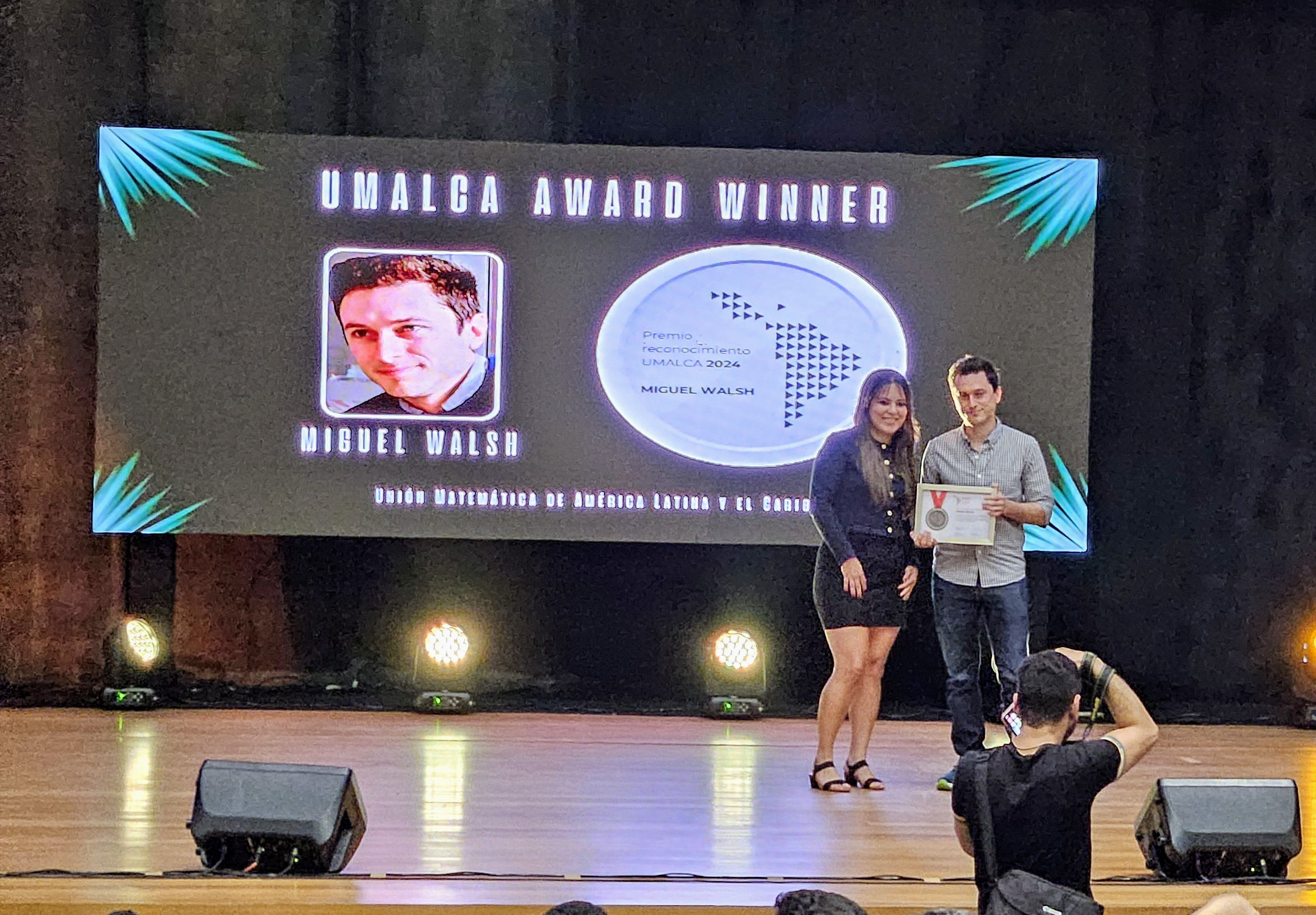 Premio Reconocimiento UMALCA 2024 para Miguel Walsh